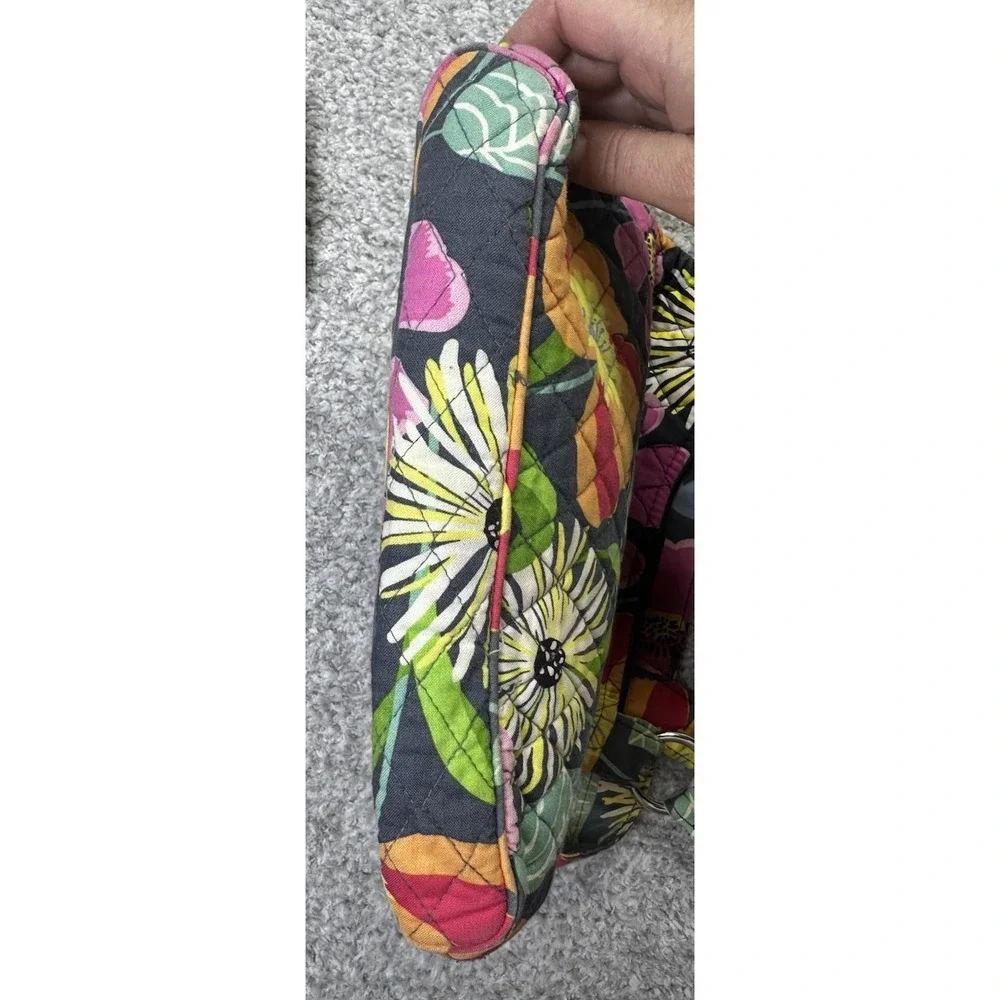 Vera‎ Bradley Jazzy Blooms Purse & Wristlet Crossbody Quilted Adjustable Floral